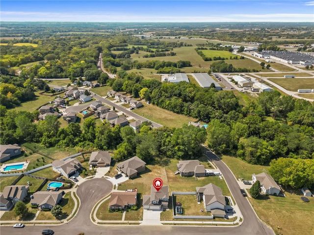 606 Patrick Drive, Excelsior Springs, MO 64024