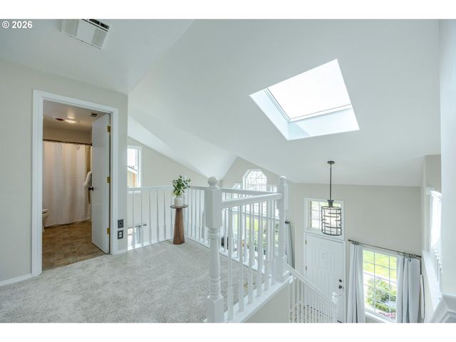 4115 BERRYWOOD Dr, Eugene, OR 97404