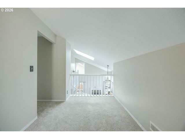 4115 BERRYWOOD Dr, Eugene, OR 97404