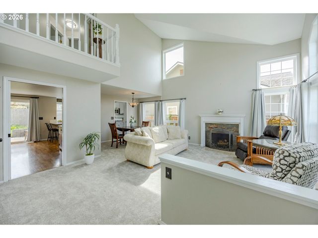 4115 BERRYWOOD Dr, Eugene, OR 97404