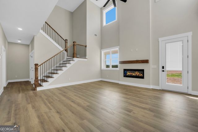 546 Harbour Shores, Jackson, GA 30233