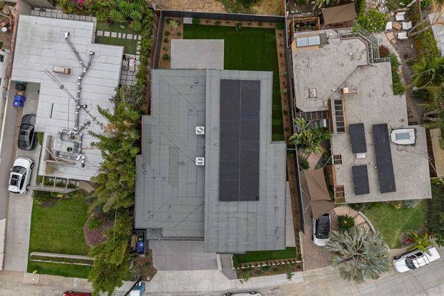 6255 Dowling Dr, La Jolla, CA 92037