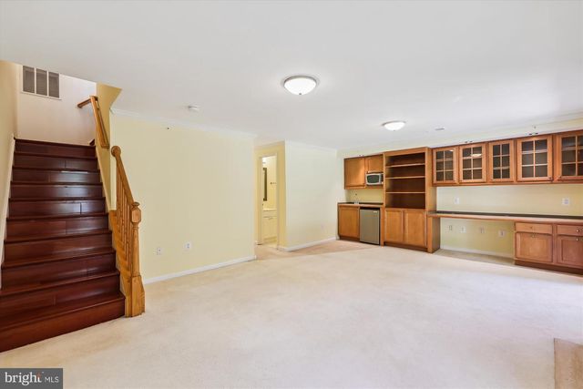 7445 GILLINGHAM ROW, Alexandria, VA 22315