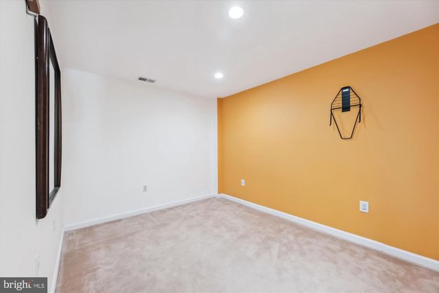 7445 GILLINGHAM ROW, Alexandria, VA 22315