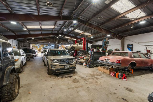 902 Boundary Street, Houston, TX 77009