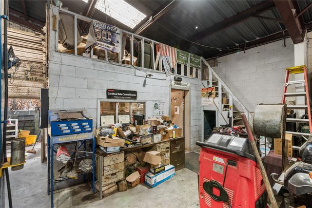 902 Boundary Street, Houston, TX 77009