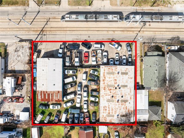 902 Boundary Street, Houston, TX 77009