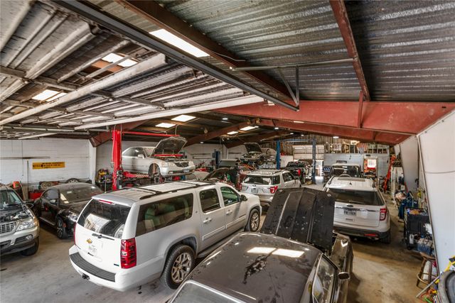 902 Boundary Street, Houston, TX 77009