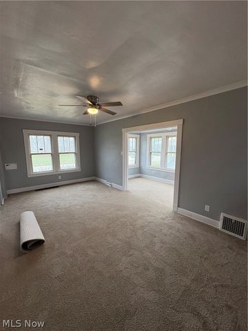 3016 Hudson Avenue, Youngstown, OH 44511