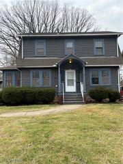 3016 Hudson Avenue, Youngstown, OH 44511