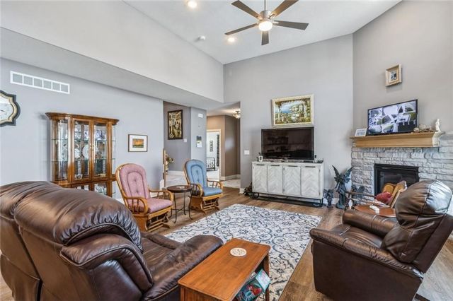 1116 NE Tuscany Boulevard, Ankeny, IA 50021