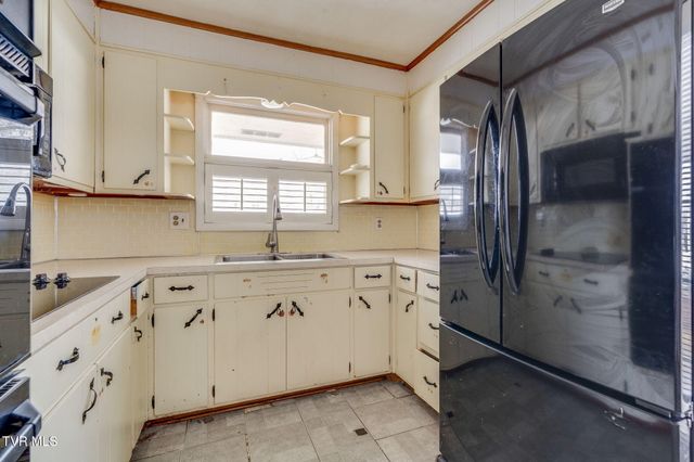 2802 Cain Street, Kingsport, TN 37660