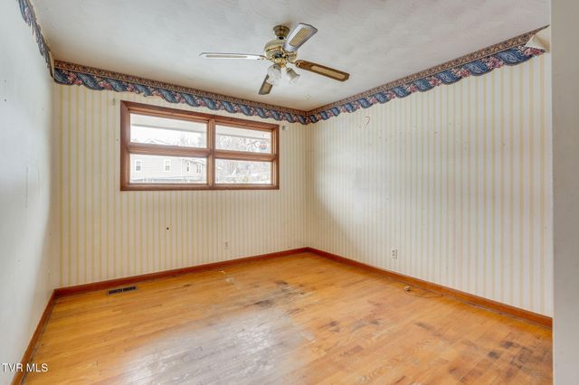 2802 Cain Street, Kingsport, TN 37660