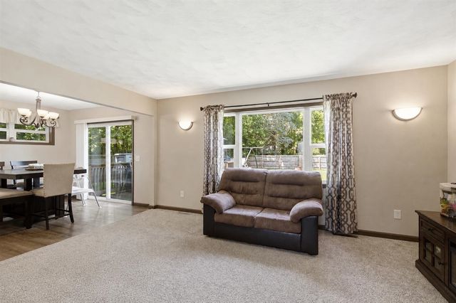 56782 Bow Drive, Three Rivers, MI 49093
