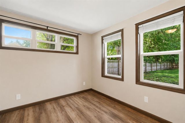 56782 Bow Drive, Three Rivers, MI 49093
