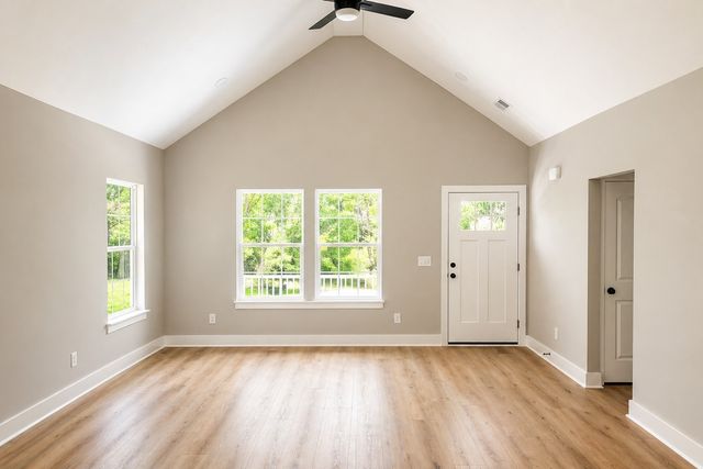 4635 Chapel Hill Rd, Southside, TN 37171
