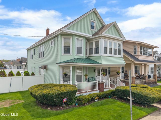 302-304 Michigan Avenue, Schenectady, NY 12303