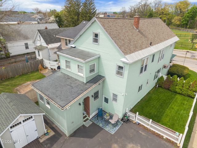 302-304 Michigan Avenue, Schenectady, NY 12303