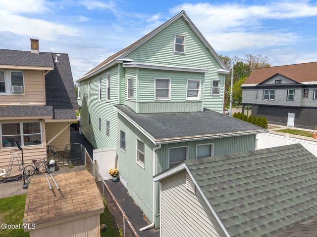302-304 Michigan Avenue, Schenectady, NY 12303