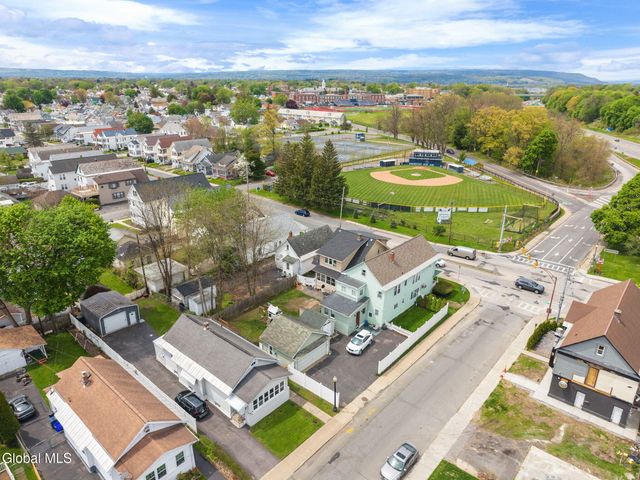 302-304 Michigan Avenue, Schenectady, NY 12303