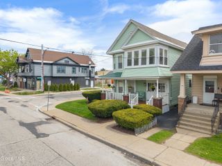 302-304 Michigan Avenue, Schenectady, NY 12303