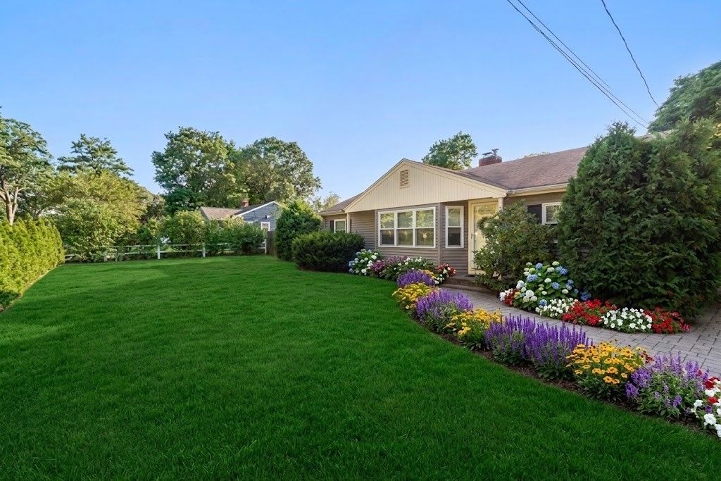 314 Highland St, Hamilton, MA 01982