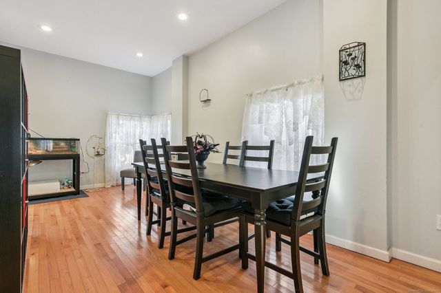 62 Hahn Road, Guilford, CT 06437