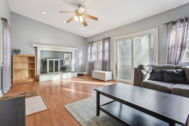 62 Hahn Road, Guilford, CT 06437