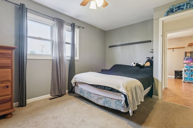 62 Hahn Road, Guilford, CT 06437