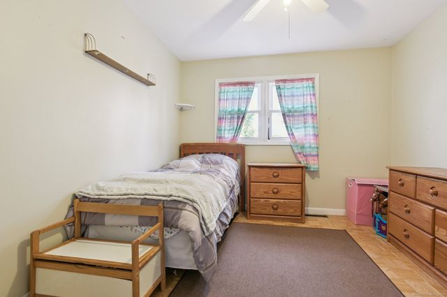 62 Hahn Road, Guilford, CT 06437