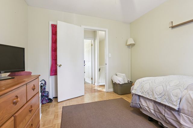 62 Hahn Road, Guilford, CT 06437