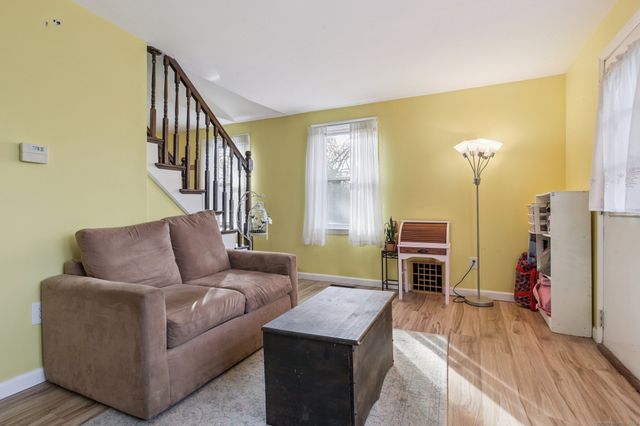 62 Hahn Road, Guilford, CT 06437