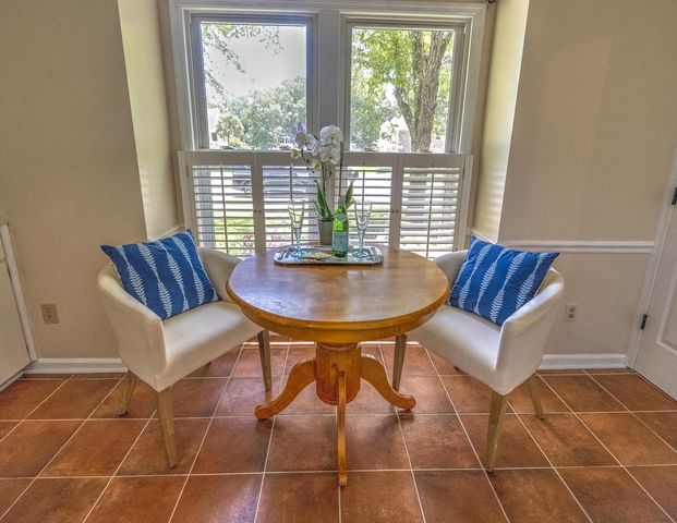 1023 Plantation Court, Mount Pleasant, SC 29464