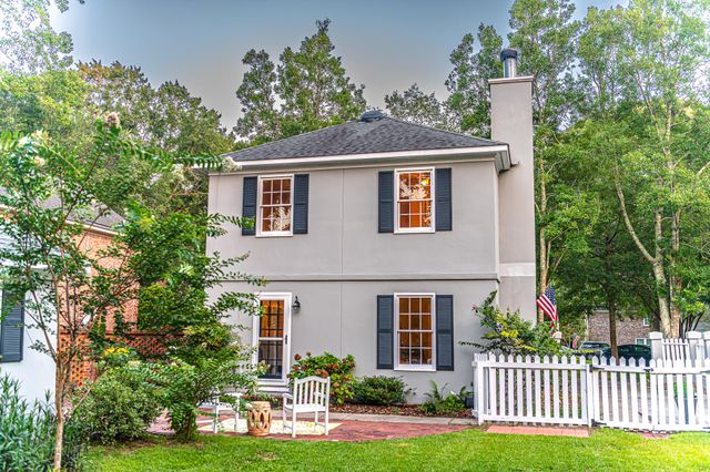 1023 Plantation Court, Mount Pleasant, SC 29464