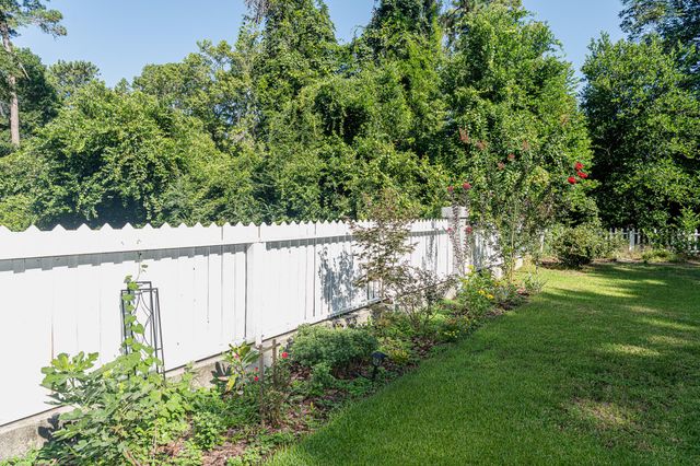 1023 Plantation Court, Mount Pleasant, SC 29464