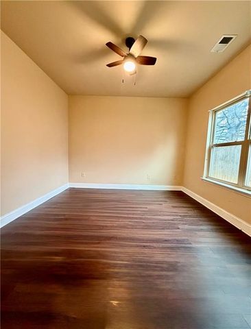 1985 Boatswain Drive, Hampton, GA 30228