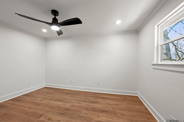 10013 Horseshoe Dr, Saint George, LA 70817