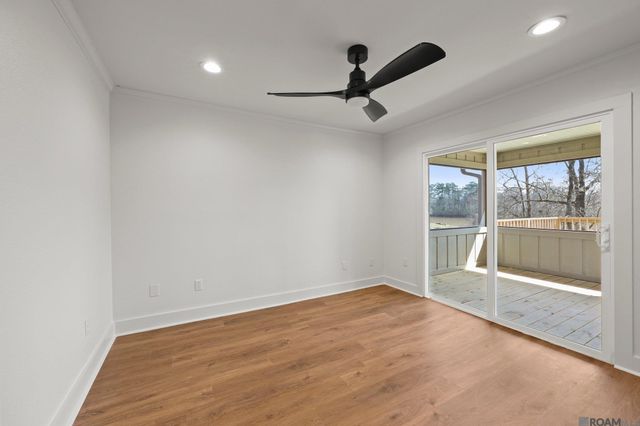 10013 Horseshoe Dr, Saint George, LA 70817