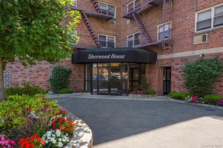 20 Secor Place 2S, Yonkers, NY 10704