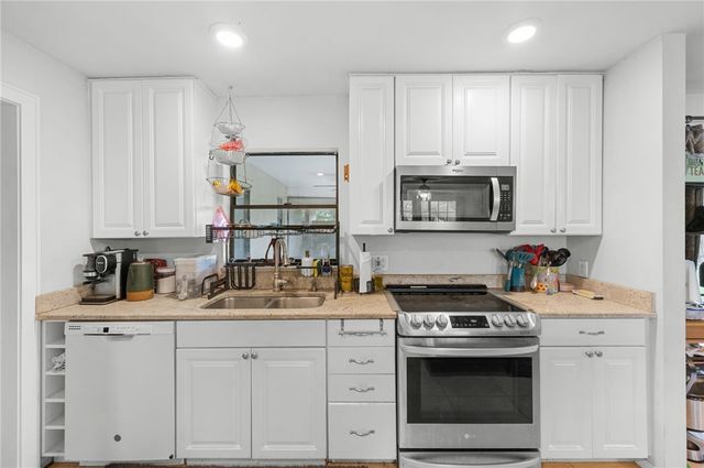 1096 54th Avenue, Vero Beach, FL 32966