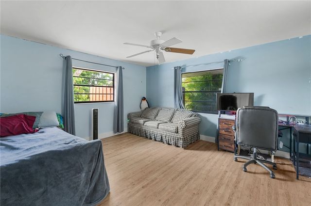 1096 54th Avenue, Vero Beach, FL 32966