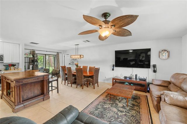 1096 54th Avenue, Vero Beach, FL 32966