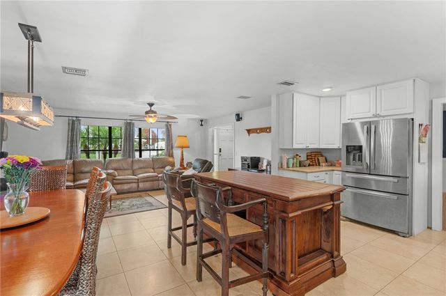 1096 54th Avenue, Vero Beach, FL 32966