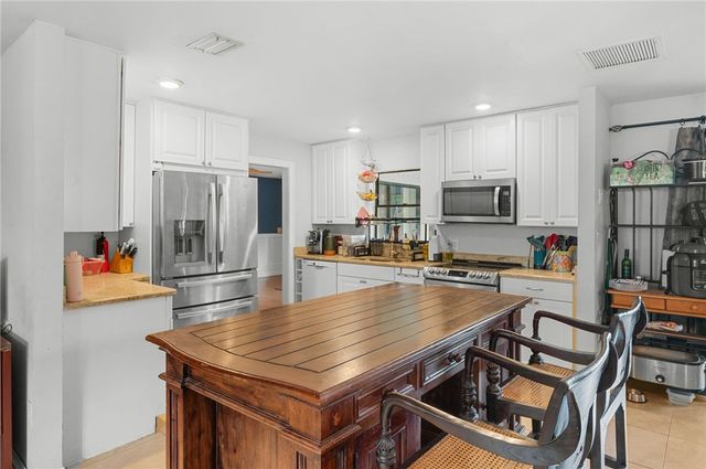 1096 54th Avenue, Vero Beach, FL 32966