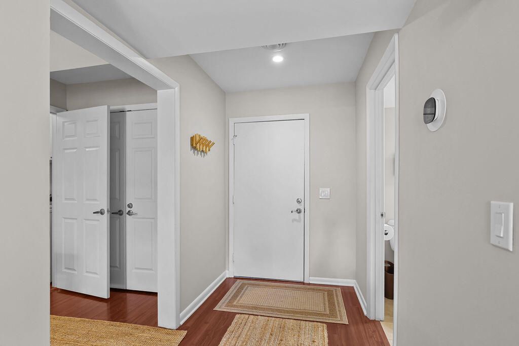 Image 7 of property listing at 146 High Hammock Villas 24b, Seabrook Island, SC 29455