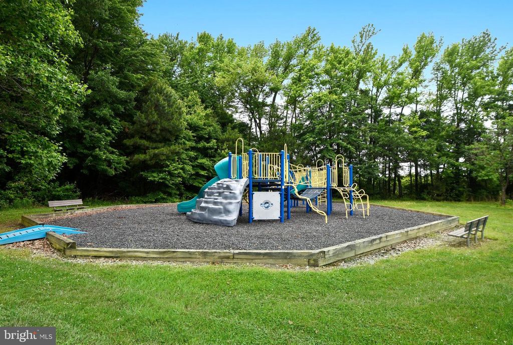 204 QUEEN ANNE CLUB DR, Stevensville, MD 21666