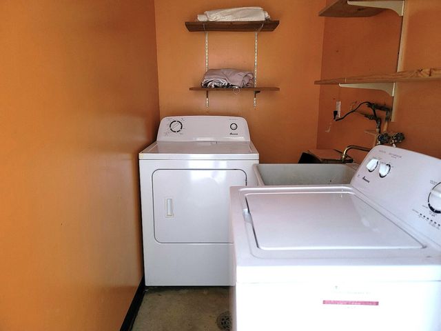 70 Pine Court, Crystal Lake, IL 60014