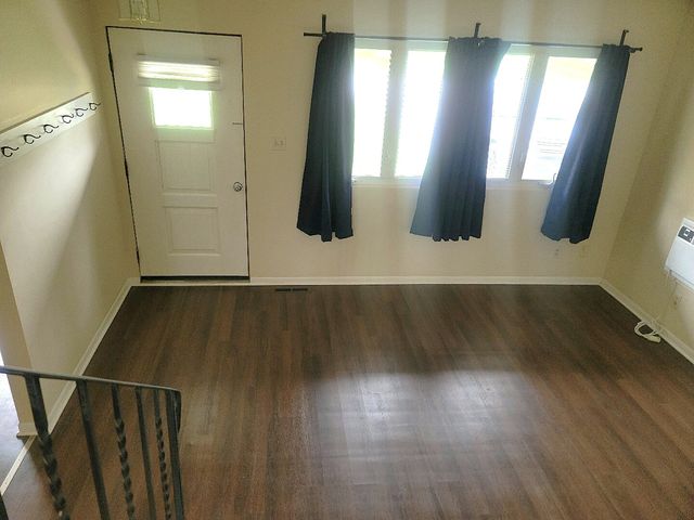 70 Pine Court, Crystal Lake, IL 60014