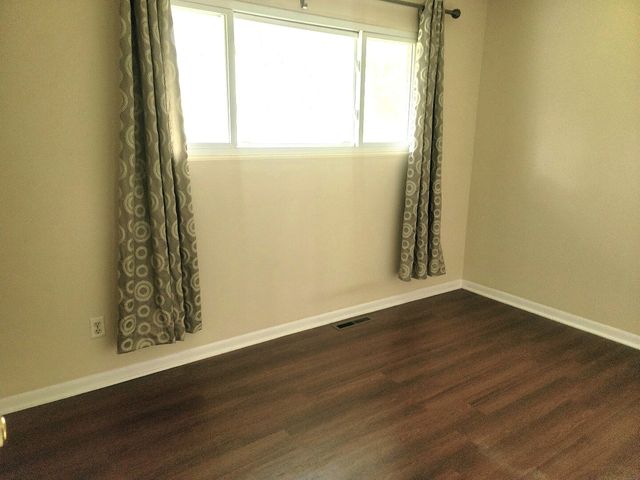 70 Pine Court, Crystal Lake, IL 60014