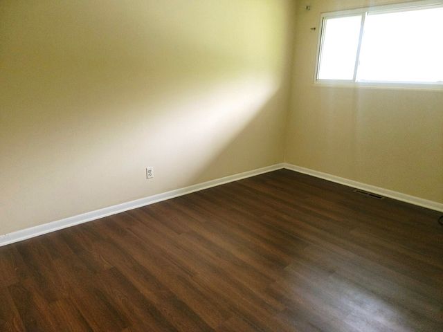 70 Pine Court, Crystal Lake, IL 60014